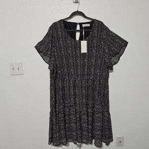 NWT Nemidor flutter sleeves with ruffles size 24